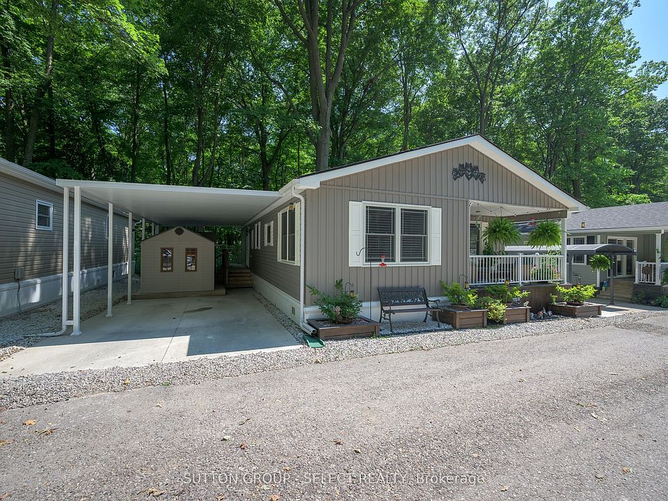 1st image of 22790 Amiens Rd #31