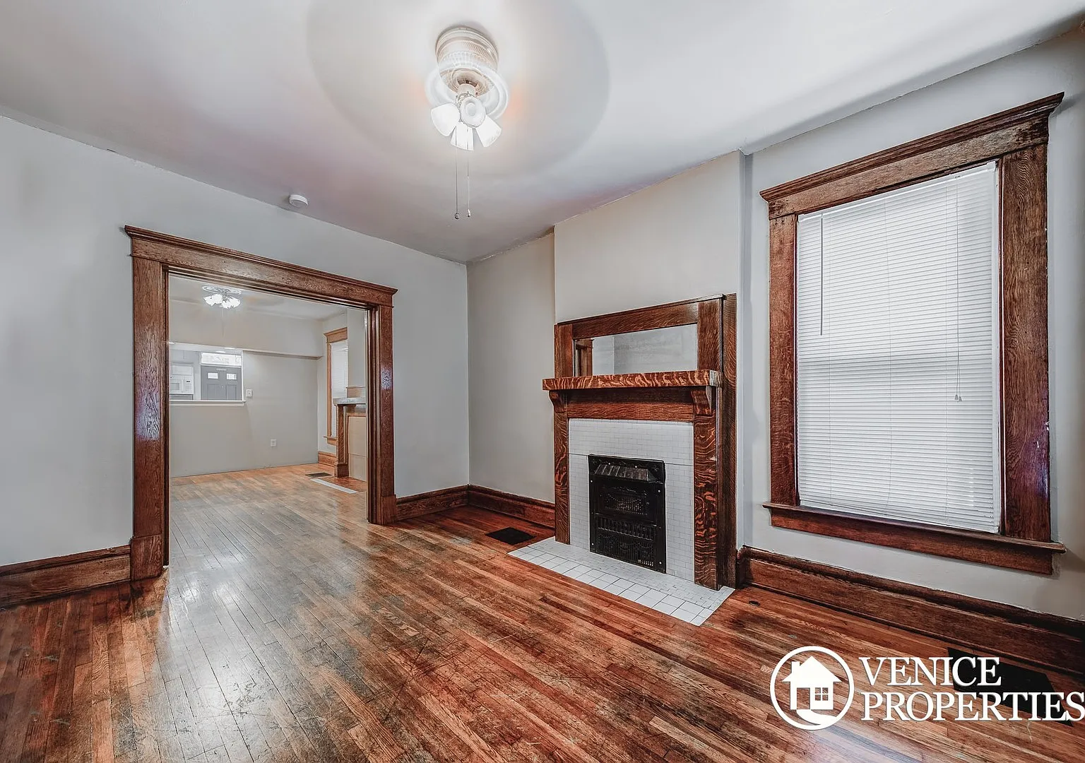 4 Bedroom on OSU Campus — Photo 2