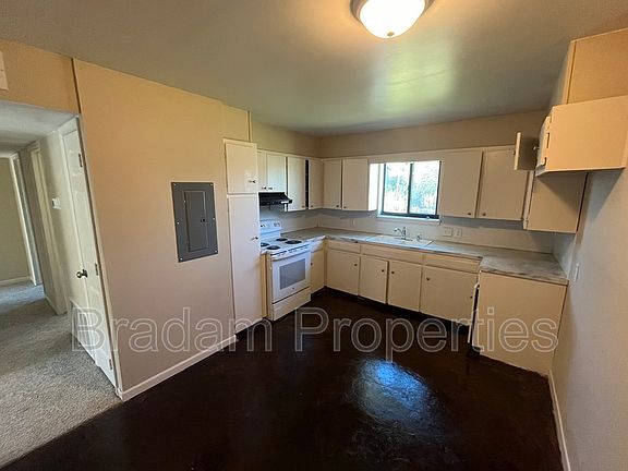 5th image of 7144 E 10th St #3