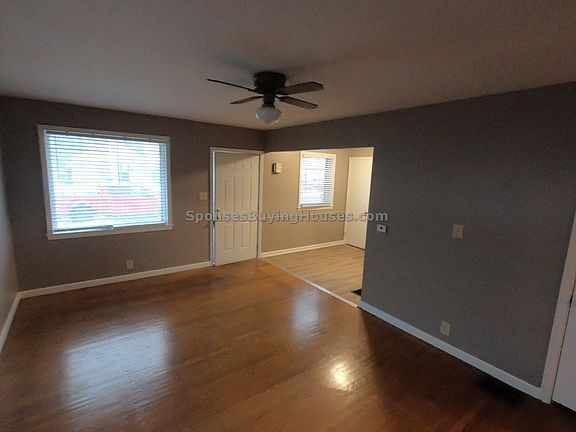 3rd image of 1922 N Berwick Ave