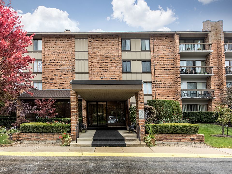 1st image of 201 Lake Hinsdale Dr APT 306