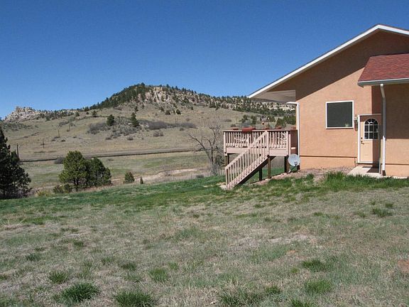 Own side entrance for guests.
