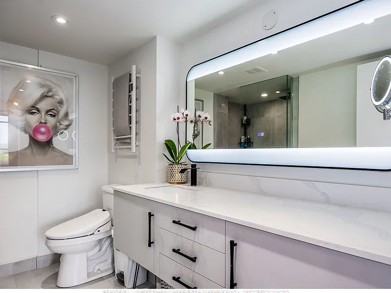 131 Torresdale Ave S #906 — Photo 32