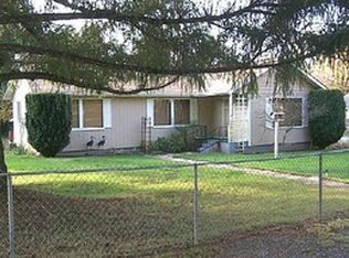 232 S Old Stage Rd, Cave Junction, OR 97523