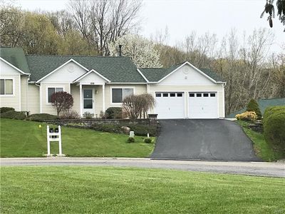 106 Glade Ridge Ct, Camillus, NY, 13031