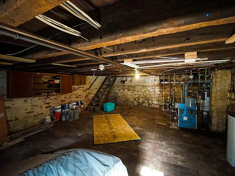32 Market St — Photo 18