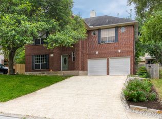 946 Riverstone Dr, San Antonio, TX 78258