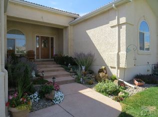 7 Royal County Ct, Pueblo, CO 81001