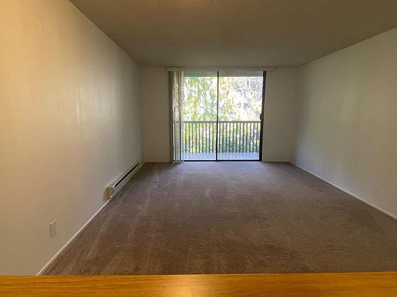 2nd image of 2204 Shelter Creek Ln