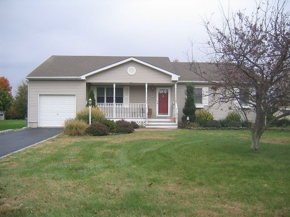 1st image of 311 Baywood Dr