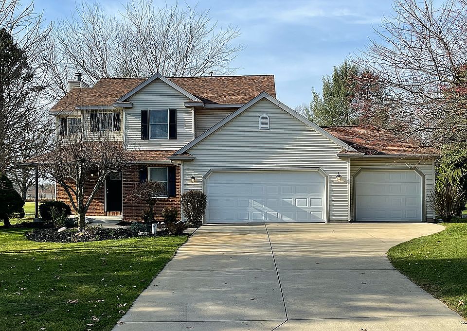 1st image of 9276 Arrowhead Dr W