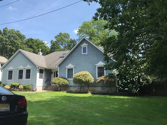 3rd image of 7 House Rd