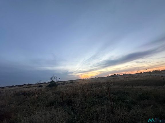 2nd image of 25 Sun Country Dr