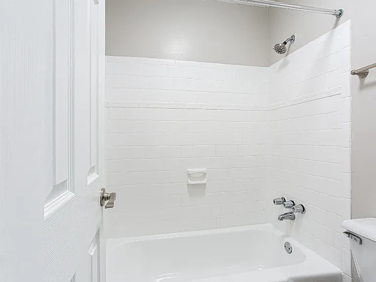 Parkside Sandy Springs — Photo 21