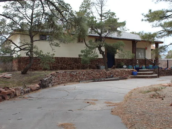 309 Ripley Ave, Mountainair, NM 87036