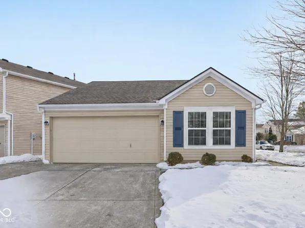 465 Atherton Dr, Carmel, IN 46032