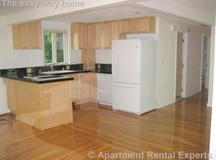 9 Hazel St, Cambridge, MA 02138