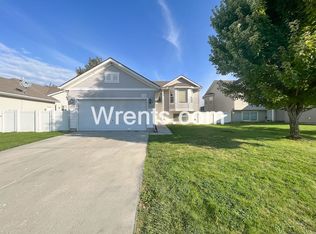 1726 W Rain Ln, Spokane, WA 99208