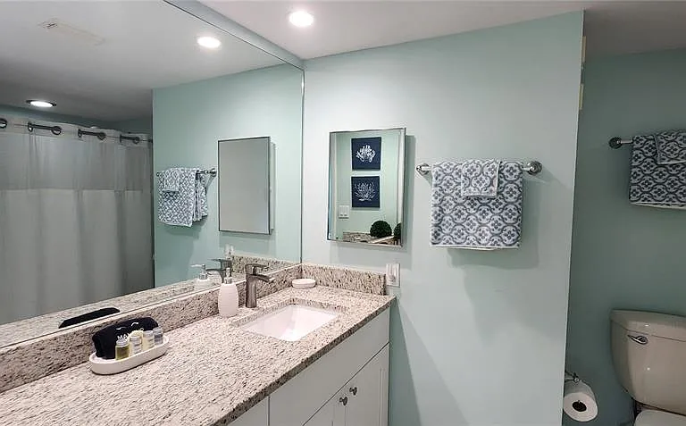 1515 Pinellas Bayway S #62 — Photo 42