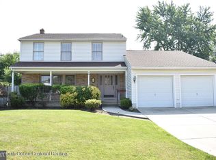 10 Millbridge Rd, Clementon, NJ 08021