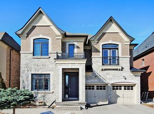57 Strawbridge Farm Dr, Aurora, ON L4G0T9