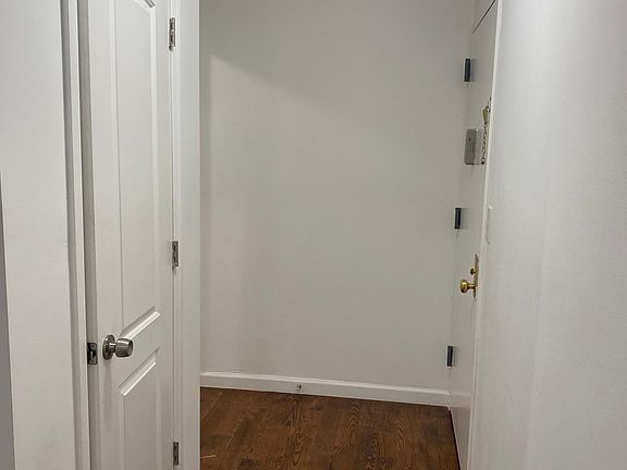 2nd image of 253 E 206th St #3A