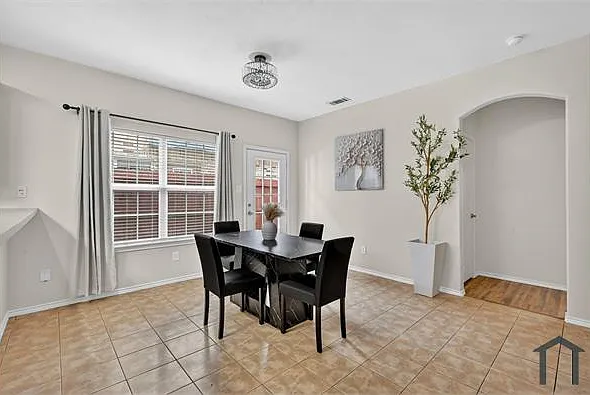 154B Castleridge Dr #B — Photo 11