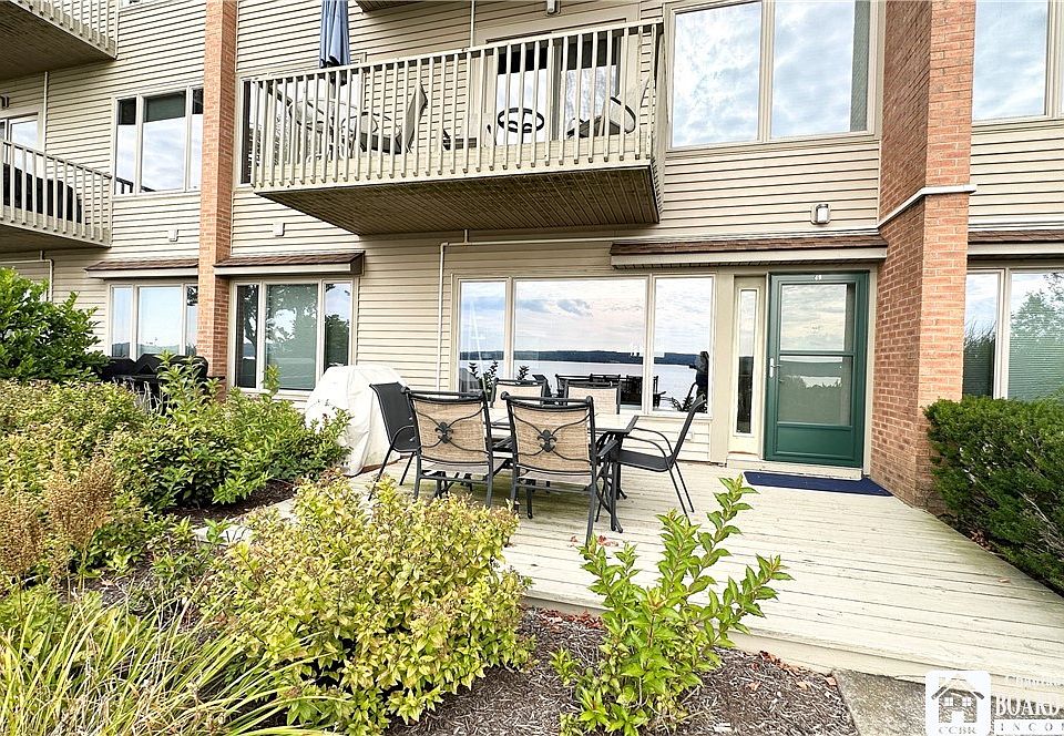 1st image of 49 Cayuga Cir