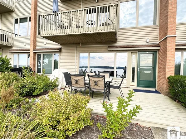 49 Cayuga Cir, Dewittville, NY 14728