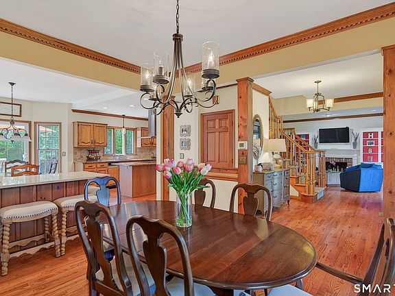 5th image of 7 Huntington Lane