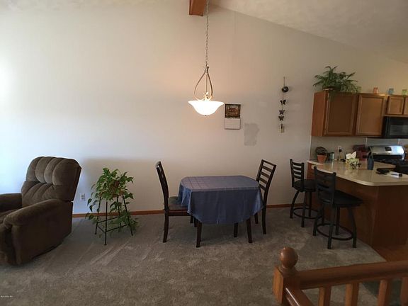 5th image of 1510 Klempel Farm Dr