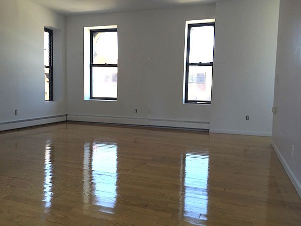 1st image of 201 E 118th St APT 5A
