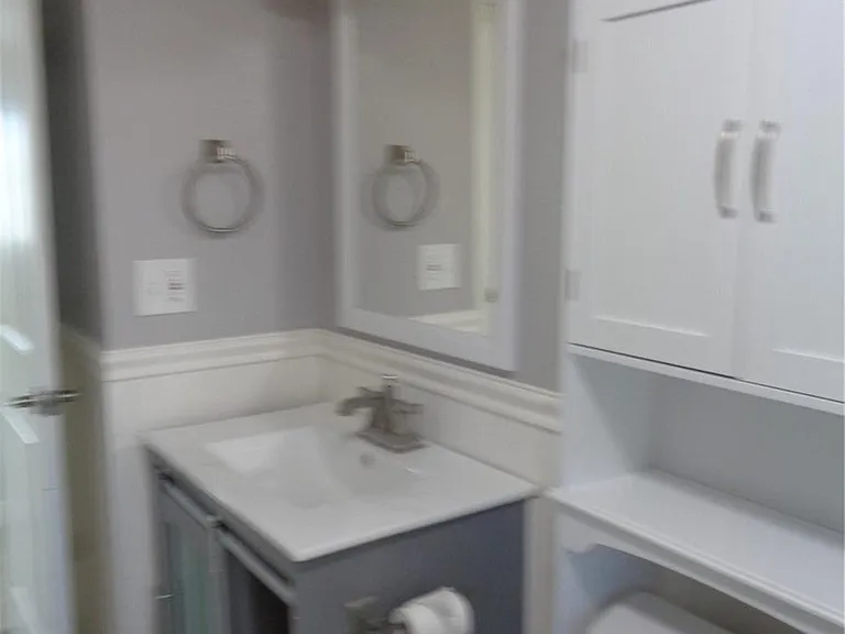9235 Clermont Dr — Photo 3