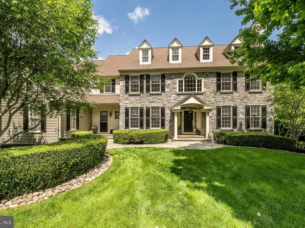 923 Shenandoah Ln, West Chester, PA 19380