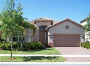 19314 Seneca Ave, Weston, FL 33332