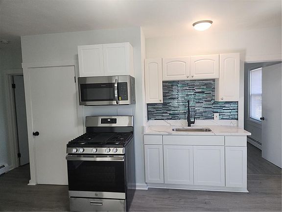 4th image of 59 Court St #2E-0