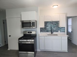 59 Court St #2, Bristol, RI 02809