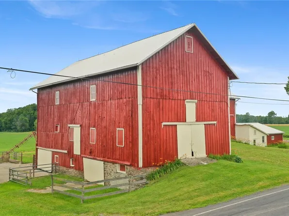 643 Cobb St, Groton, NY 13073