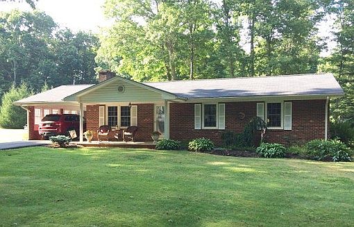 1st image of 73 Whispering Pine Ln
