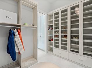 17 Coconut Ln, Ocean Ridge, FL 33435