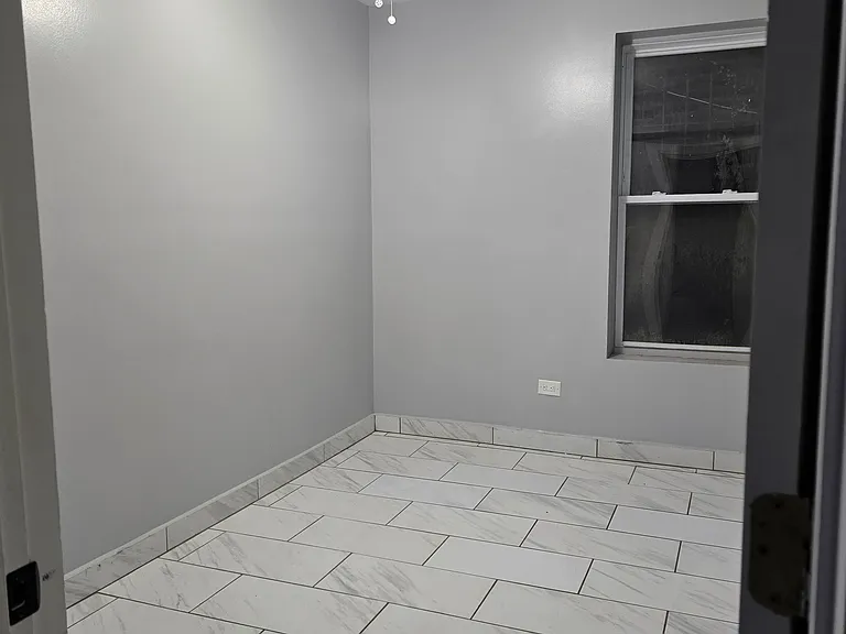 1802 S Saint Louis Ave #1 — Photo 10