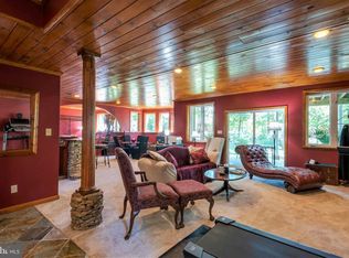 421 Shady Ln, Pasadena, MD 21122