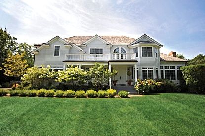1st image of 15 Burkeshire Dr