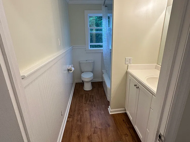 Bathroom with bath tub