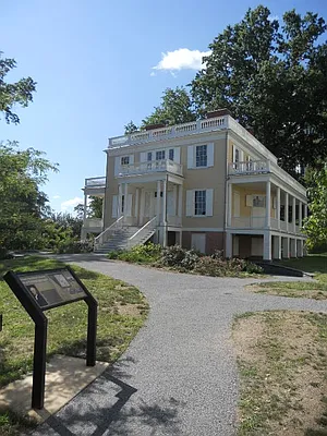 Rented by Willie Kathryn Suggs, LREB | media 10