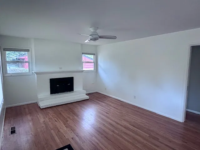 3 bed, 1390 sqft, $3,100 — Photo 4