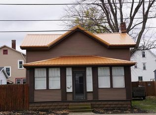 407 Madison St, Conneaut, OH 44030