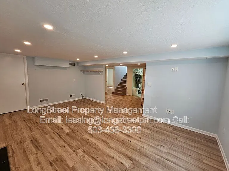 7036 N Concord Ave — Photo 11