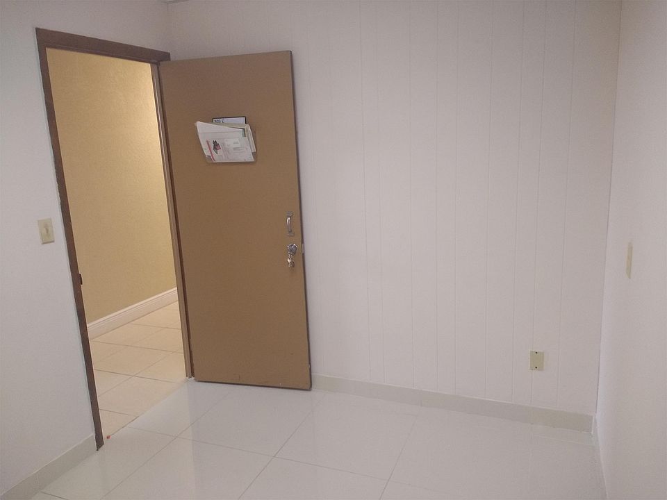 1st image of 540 NW 165th St Ste 305C