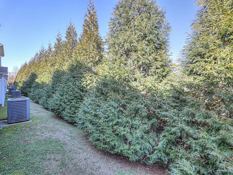 4325 Aurora Cir — Photo 29